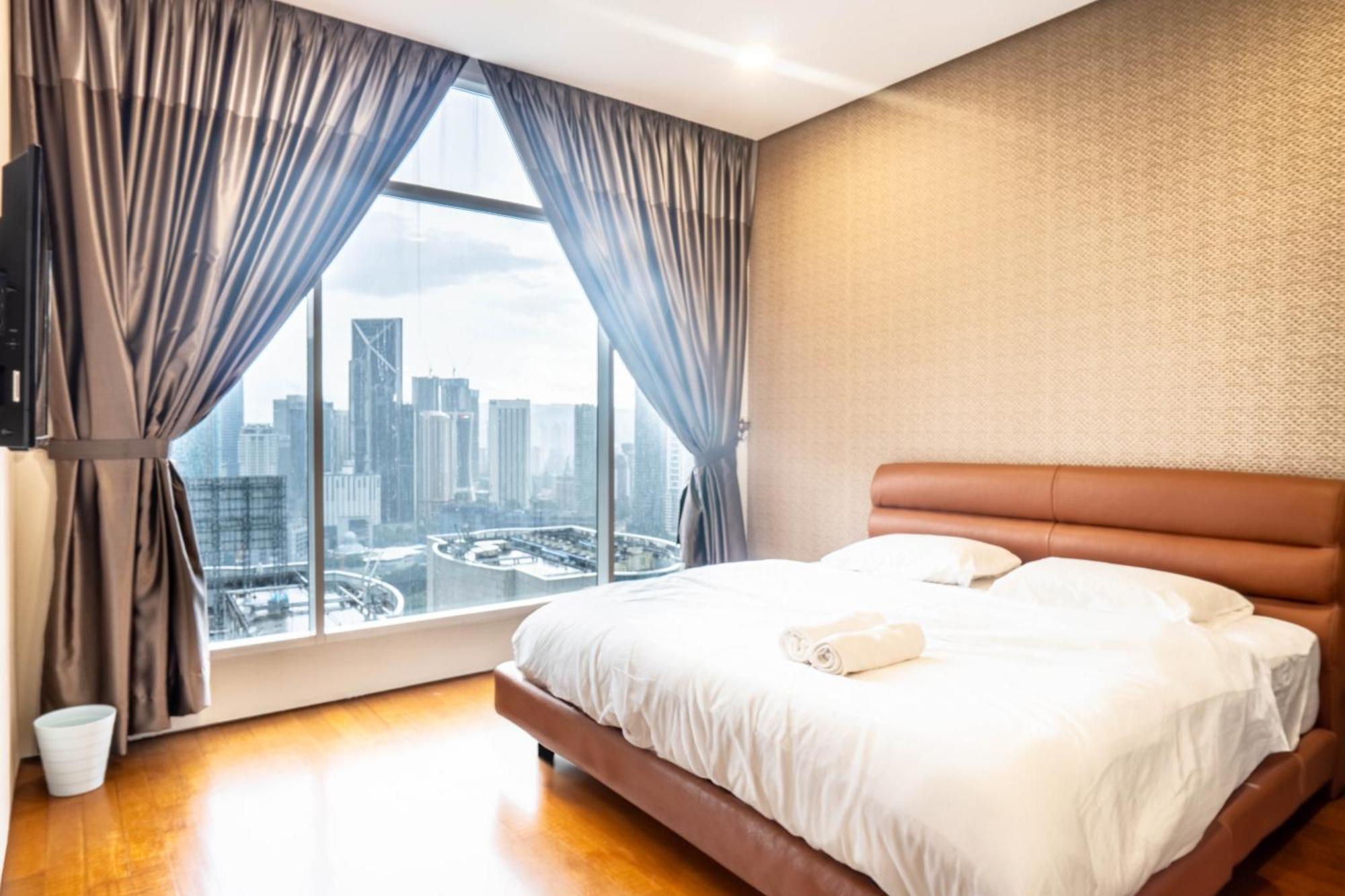 Soho Suites Klcc By Airhost Kuala Lumpur Exterior photo